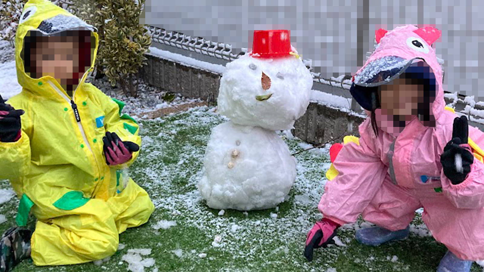 今しかできない！子供っぽいデザインのレインコートその１